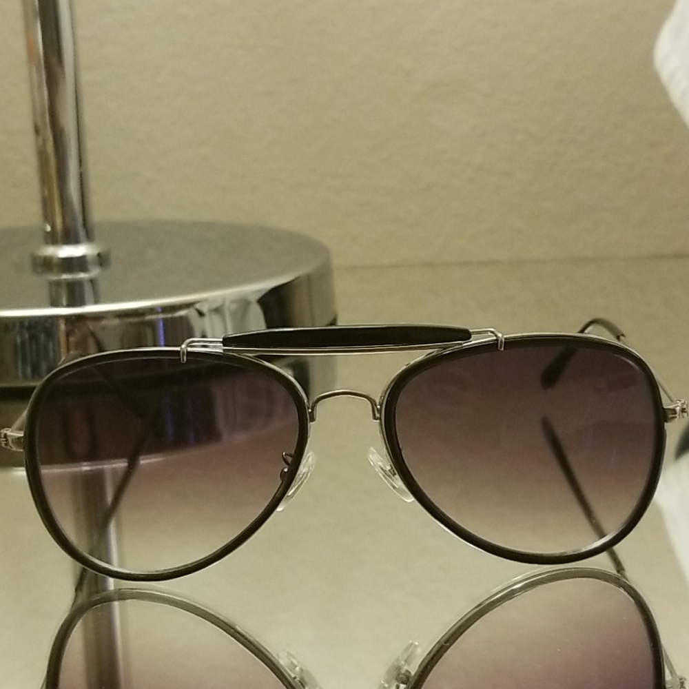 Cotton On Lexi Aviator Black Silver Sunglasses